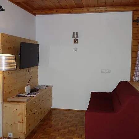 Alpina Holiday Living Ferienhaus Tweng